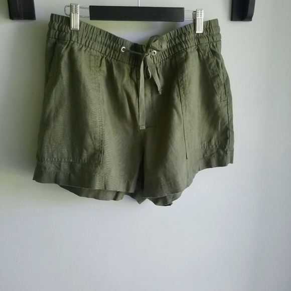 GAP Linen Shorts - Picture 1 of 7